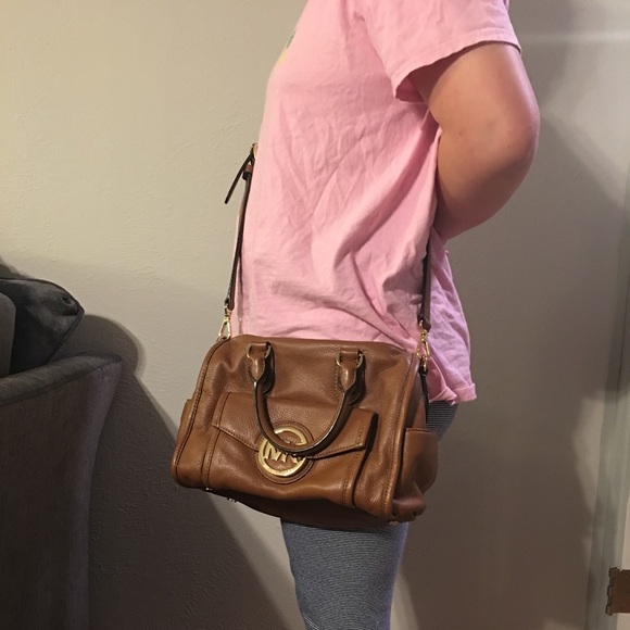 Authentic Michael Kors bag for sale. - Picture 6 of 7